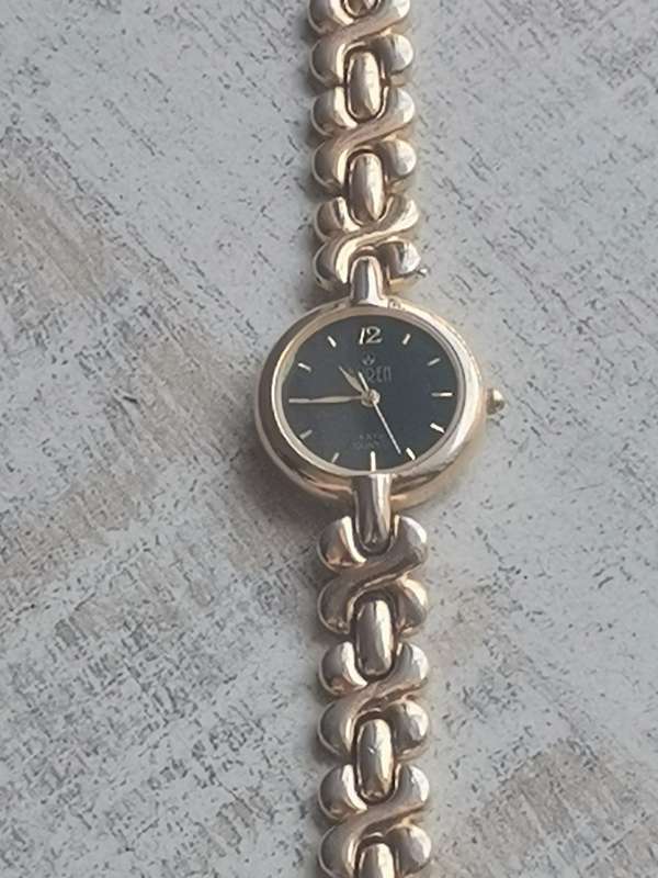 BUREN GOLD PLATED LADIES WATCH IN EXCELLENT WORKING CONDITION