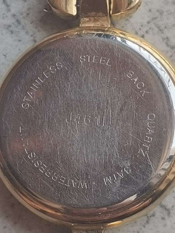 BUREN GOLD PLATED LADIES WATCH IN EXCELLENT WORKING CONDITION