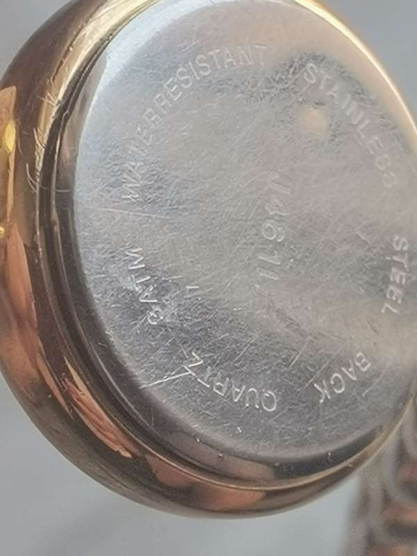 BUREN GOLD PLATED LADIES WATCH IN EXCELLENT WORKING CONDITION