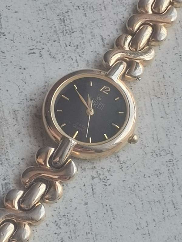 BUREN GOLD PLATED LADIES WATCH IN EXCELLENT WORKING CONDITION