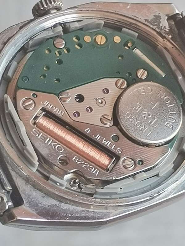 SEIKO S2 MENS WATCH  IN GOOD WORKING CONDITION