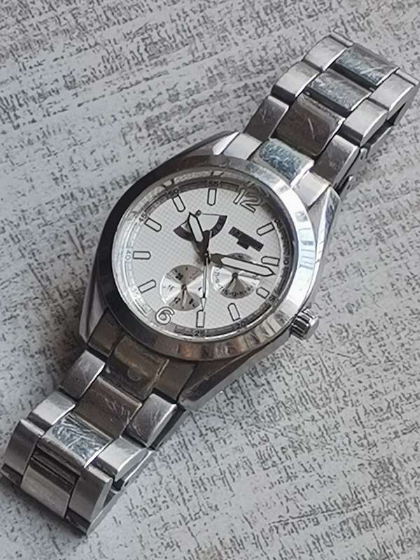 LA MONTRÉ MENS WATCH IN EXCELLENT WORKING CONDITION