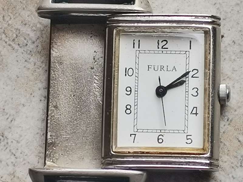 FURLA LADIES REVERSABLE WATCH IN EXCELLENT WORKING CONDITION