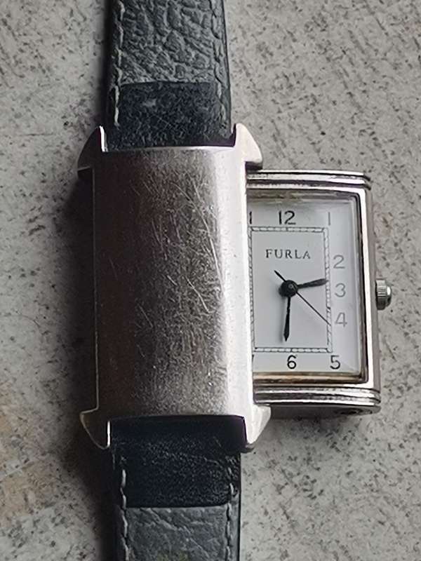 FURLA LADIES REVERSABLE WATCH IN EXCELLENT WORKING CONDITION