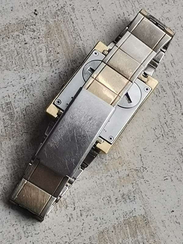 VINTAGE BULOVA MENS DIGITAL WATCH - WORKING