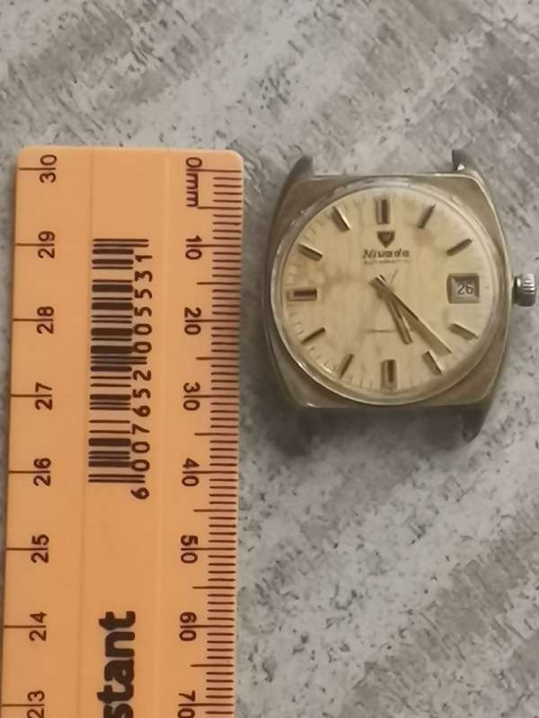 NIVADA MENS AUTOMATIC WATCH