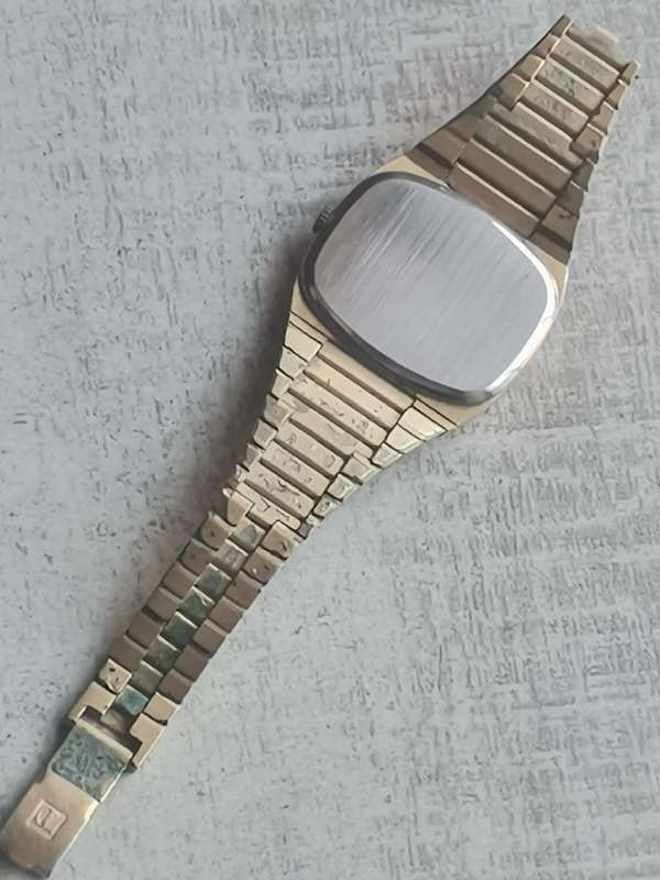 VINTAGE TISSOT MENS GOLD PLATED WATCH IN EXCELLENT WORKING CONDITION