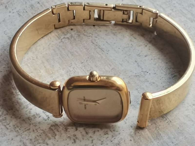 LADIES MICHEL HERBELIN WATCH - UNTESTED