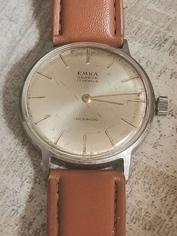 VINTAGE MENS EMKA GENEVE 17 JEWELS SWISS WATCH IN EXCELLENT WORKING CONDITION