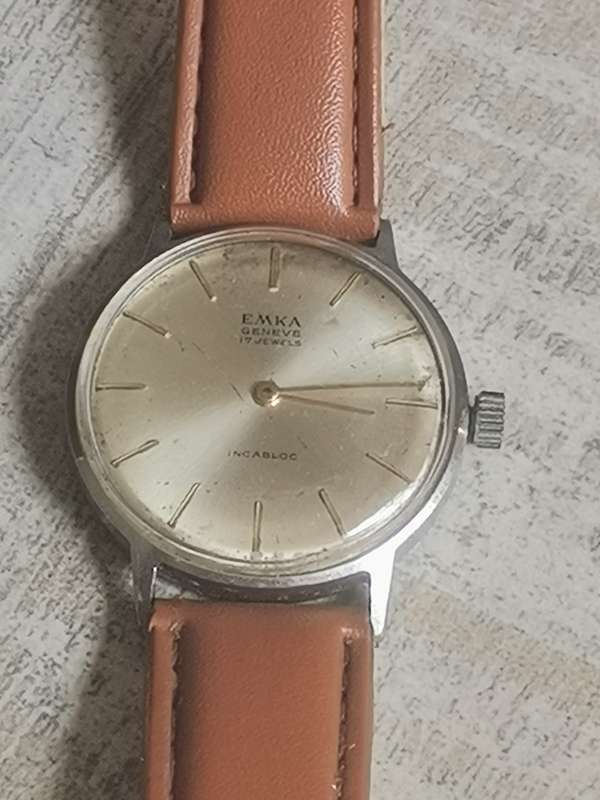 VINTAGE MENS EMKA GENEVE 17 JEWELS SWISS WATCH IN EXCELLENT WORKING CONDITION