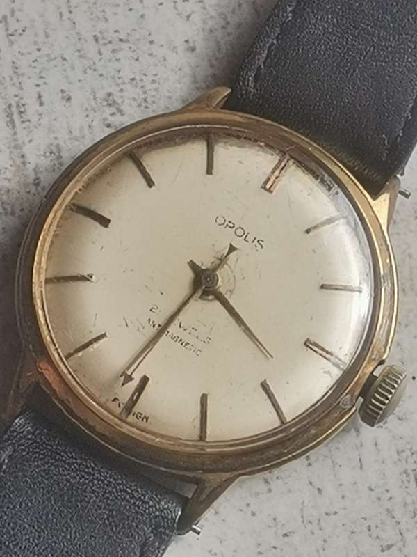VINTAGE MENS OPOLIS 21 JEWELS ANTIMAGNETIC WATCH IN EXCELLENT WORKING CONDITION
