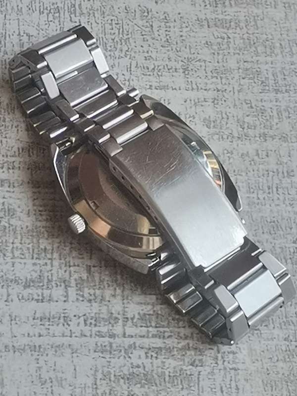 VINTAGE MENS ROAMER SEAROCK AUTOMATIC WATCH