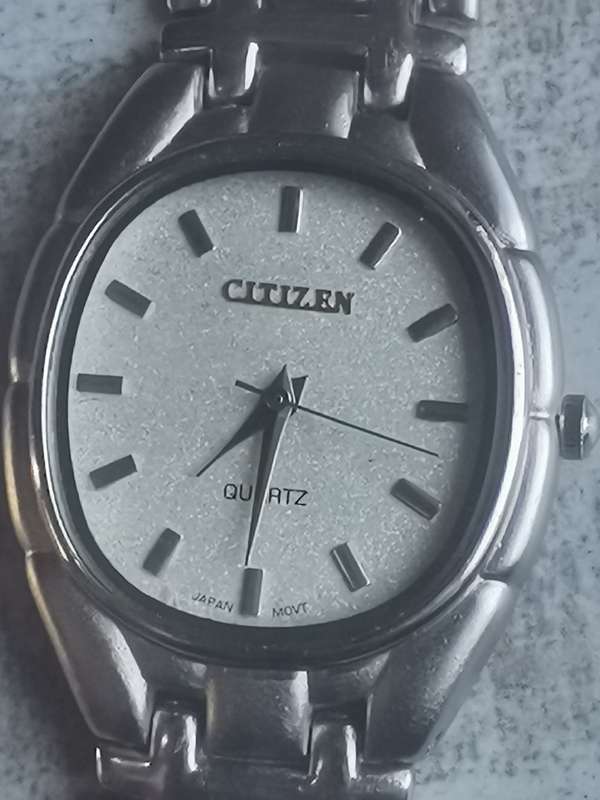 LADIES WATCH COLLECTION ALL IN EXCELLENT WORKING CONDITION - BIDDING FOR ALL 3 WATCHES