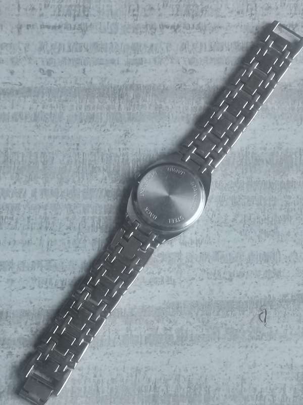 LADIES WATCH COLLECTION ALL IN EXCELLENT WORKING CONDITION - BIDDING FOR ALL 3 WATCHES