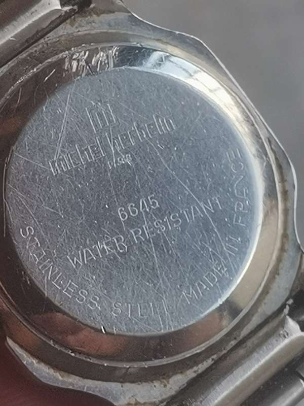 MICHEL HERBELIN LADIES SWISS WATCH WITH ORIGINAL BOX IN EXCELLENT WORKING CONDITION