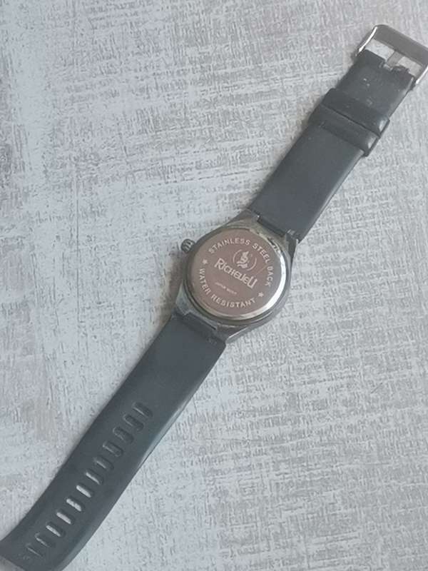 RICHELIEU MENS QUARTZ WATCH IN EXCELLENT WORKING CONDITION