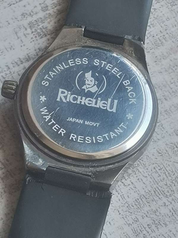RICHELIEU MENS QUARTZ WATCH IN EXCELLENT WORKING CONDITION