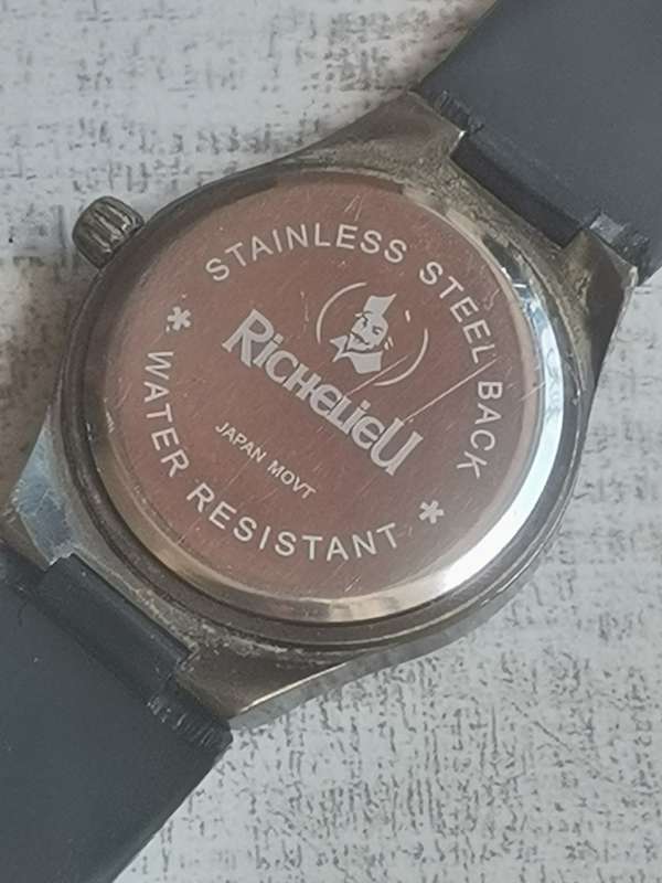 RICHELIEU MENS QUARTZ WATCH IN EXCELLENT WORKING CONDITION