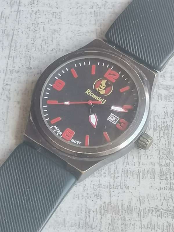 RICHELIEU MENS QUARTZ WATCH IN EXCELLENT WORKING CONDITION