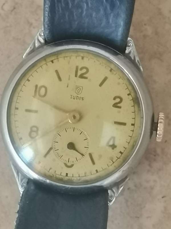VINTAGE TUDOR (ROLEX) LADIES WATCH WITH SUB-SECONDS IN EXCELLENT WORKING CONDITION