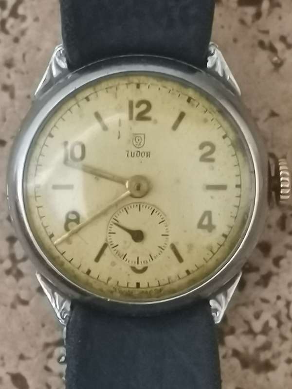 VINTAGE TUDOR (ROLEX) LADIES WATCH WITH SUB-SECONDS IN EXCELLENT WORKING CONDITION