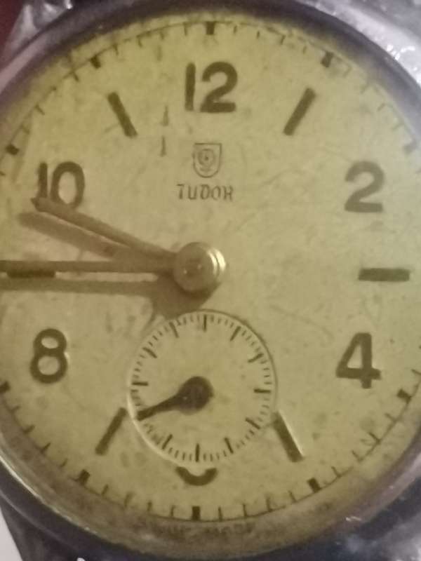VINTAGE TUDOR (ROLEX) LADIES WATCH WITH SUB-SECONDS IN EXCELLENT WORKING CONDITION