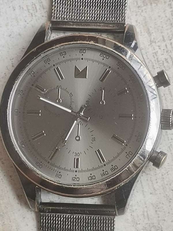 MENS MARKHAM WATCH IN EXCELLENT WORKING CONDITION