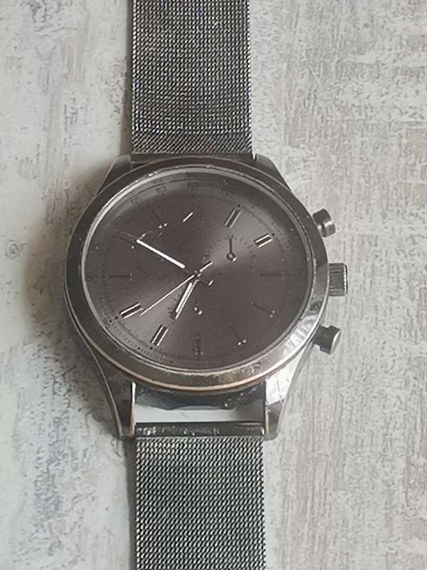 MENS MARKHAM WATCH IN EXCELLENT WORKING CONDITION
