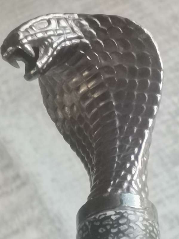 COBRA KATANA SWORD IN EXCELLENT CONDITION