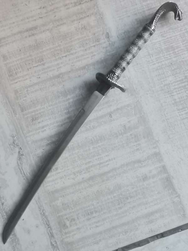 COBRA KATANA SWORD IN EXCELLENT CONDITION