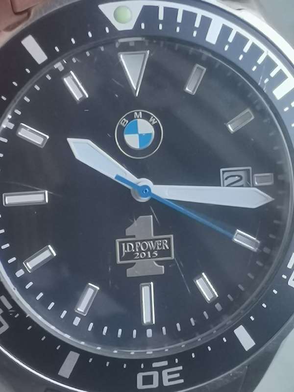 JD POWER BMW 2015 MENS WATCH IN EXCELLENT WORKING CONDITION