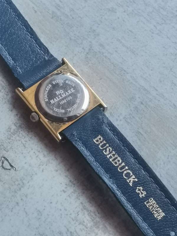 STUNNING LADIES GOLD PLATED HALLMARK WATCH IN EXCELLENT WORKING CONDITION