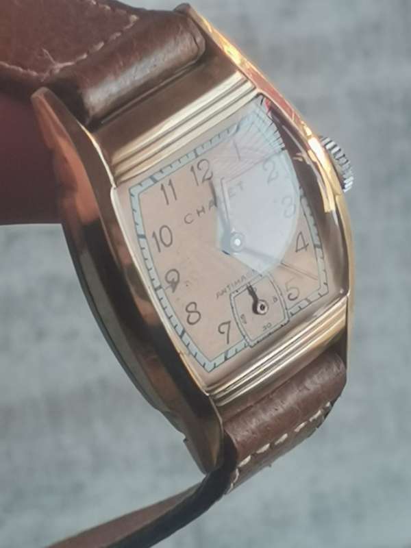 VINTAGE MID-CENTURY CHALET SWISS MADE ROLLED GOLD LADIES WATCH IN EXCELLENT CONDITION