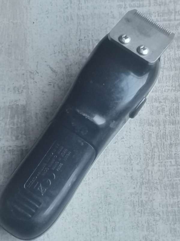 ORIGINAL USA WAHL MULTI CUT HAIR CLIPPER AND TRIMMER - BIDDING FOR BOTH