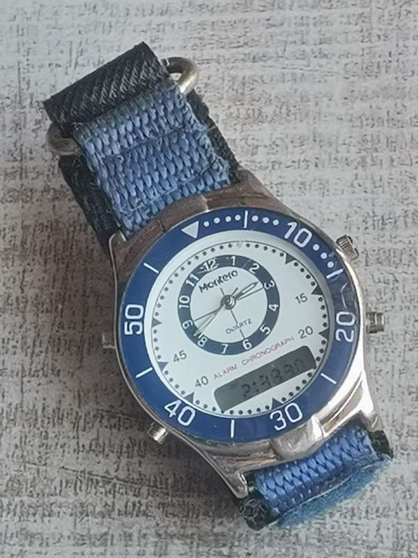 MONTERO QUARTZ ALARM CHRONOGRAPH ANALOG/DIGITAL WATCH IN EXCELLENT WORKING CONDITION