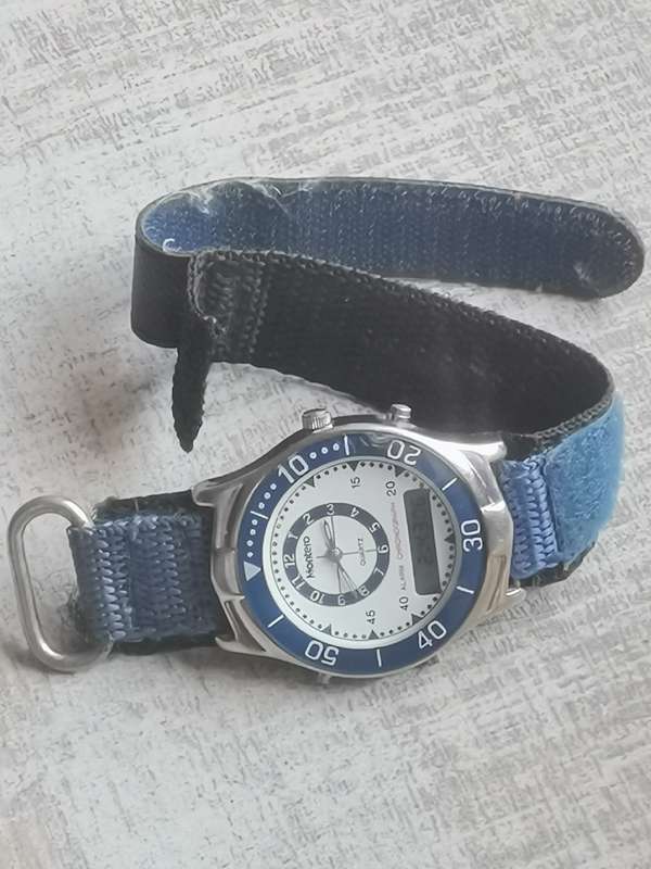 MONTERO QUARTZ ALARM CHRONOGRAPH ANALOG/DIGITAL WATCH IN EXCELLENT WORKING CONDITION