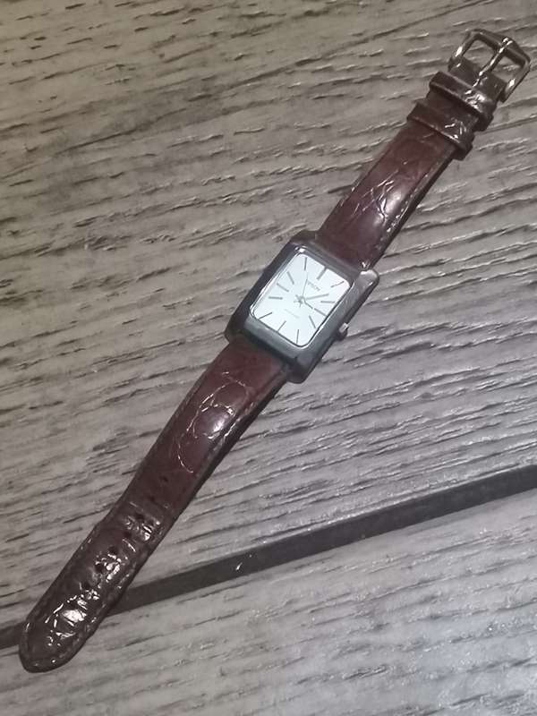 EPSON LADIES WATCH IN EXCELLENT WORKING CONDITION