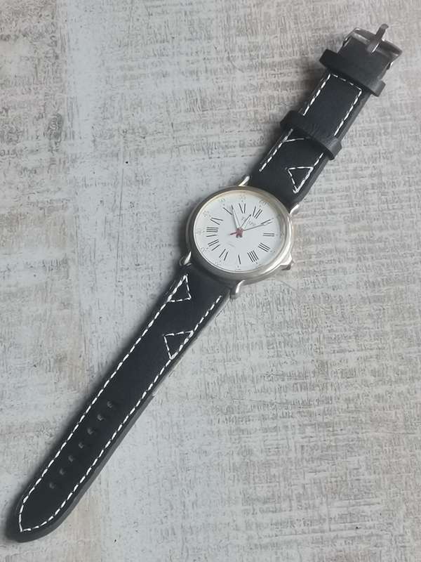 MENS TEMPO WATCH IN EXCELLENT WORKING CONDITION