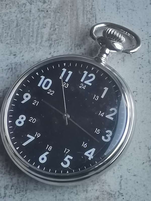 STUNNING MENS POCKET WATCH NEW WITH DISPLAY BOX