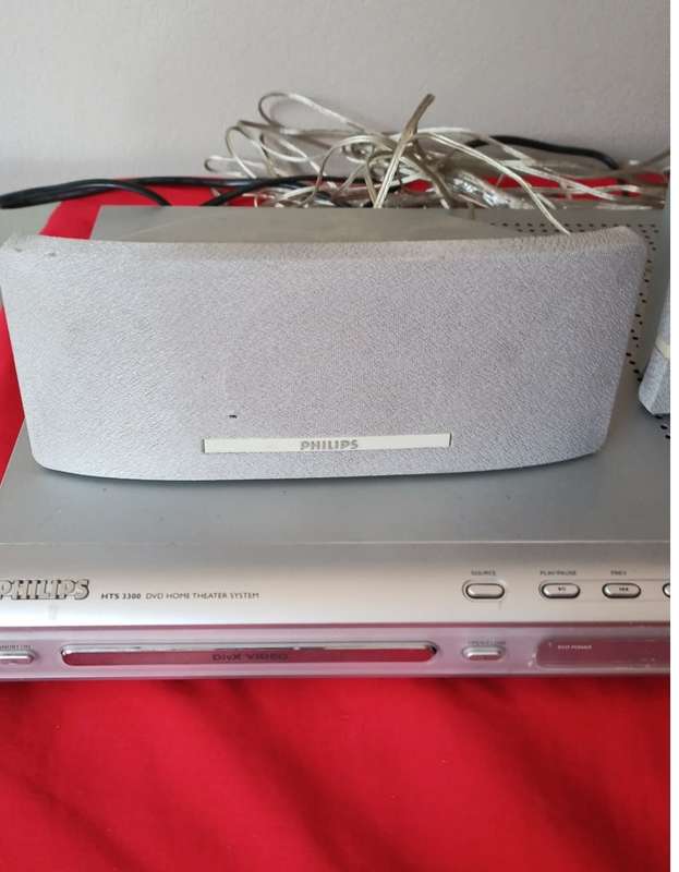 PHILIPS HTS3300 DVD HOME THEATRE SYSTEM