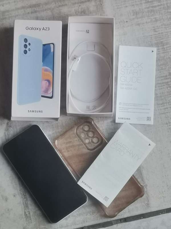 SAMSUNG GALAXY A23 DUAL SIM CELLPHONE WITH BOX AND ACCESSORIES