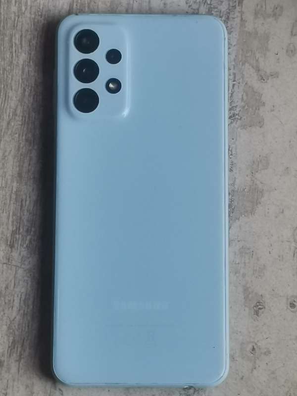 SAMSUNG GALAXY A23 DUAL SIM CELLPHONE WITH BOX AND ACCESSORIES