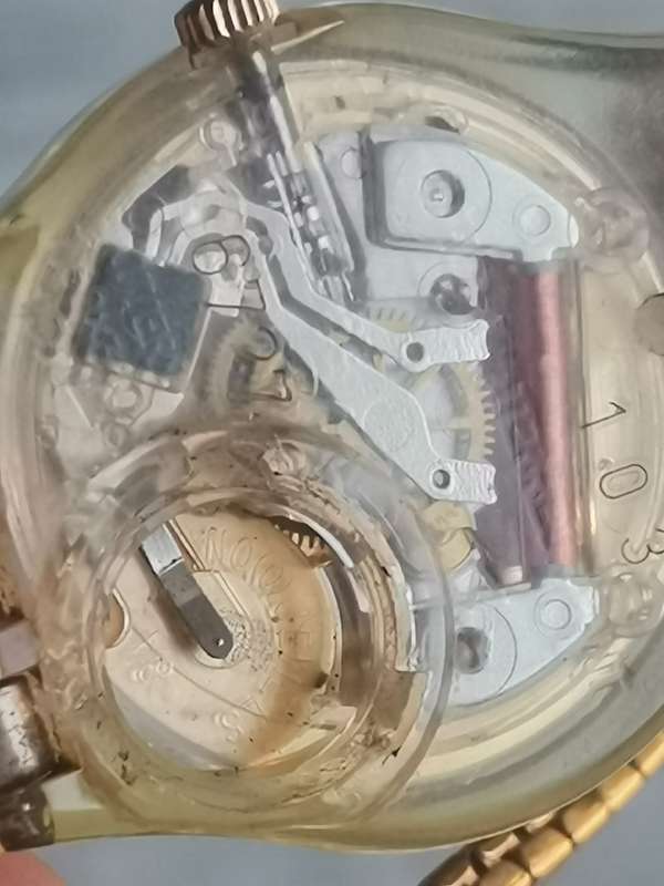 LADIES SWATCH WATCH