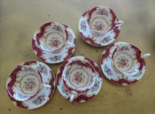Royal Albert Bone China - Canterbury Design