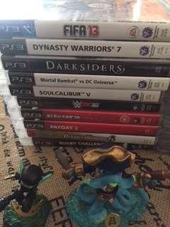 PS3 Bundle (20 Games, 2 remotes)