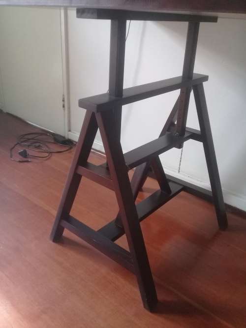 Trestle Table (extendable trestles)