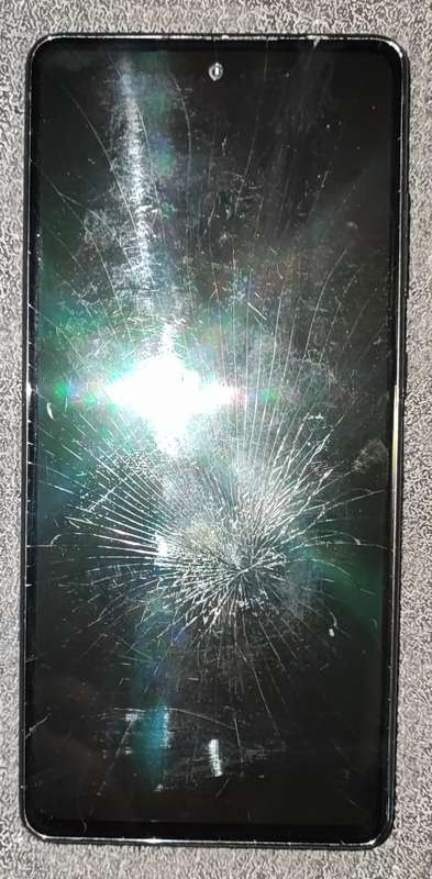 Samsung Galaxy S20 FE 2020 - 128GB 6GB RAM - Dual SIM - Cloud Navy - Read Description