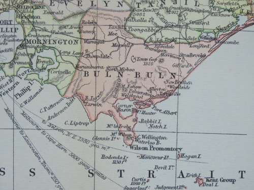 1892 Map of Victoria, Excellent condition, Original Chambers Map Australia