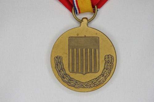 National Defense Service Medal, in original box with Ribbon and Bar, USA