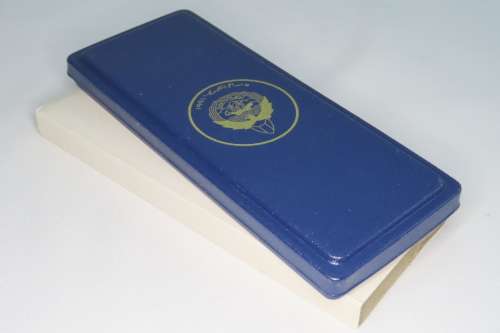 Kuwait Liberation Medal, in original box with Ribbon and Bar, USA